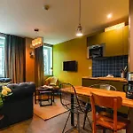 Be You Luxury Apart Hotel La Culottee